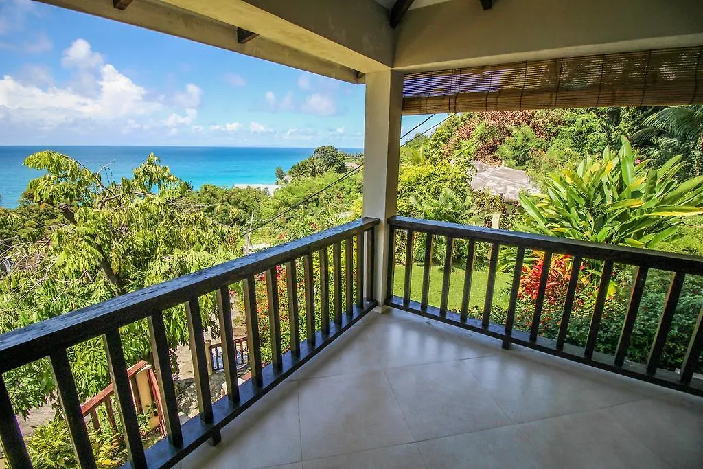 Kaz Bulinger Villa Machabee